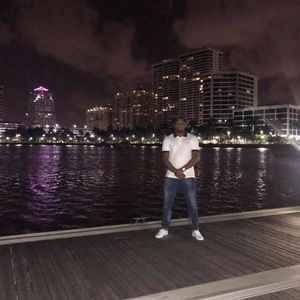 Meet your Posher, Juan